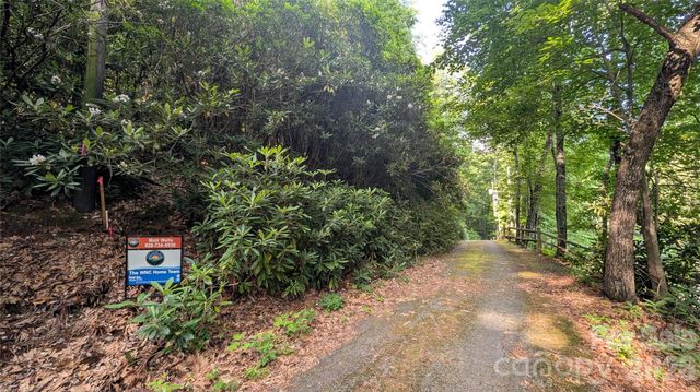 00 Chestnut Walk 6,7,8, Waynesville, NC 28786