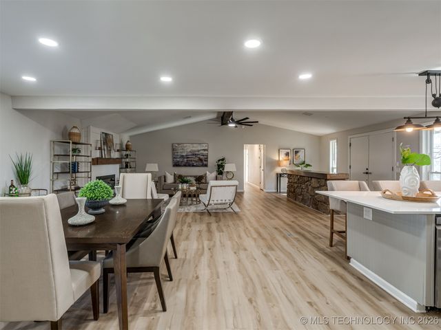 35597 E 140th Street, Coweta, OK 74429