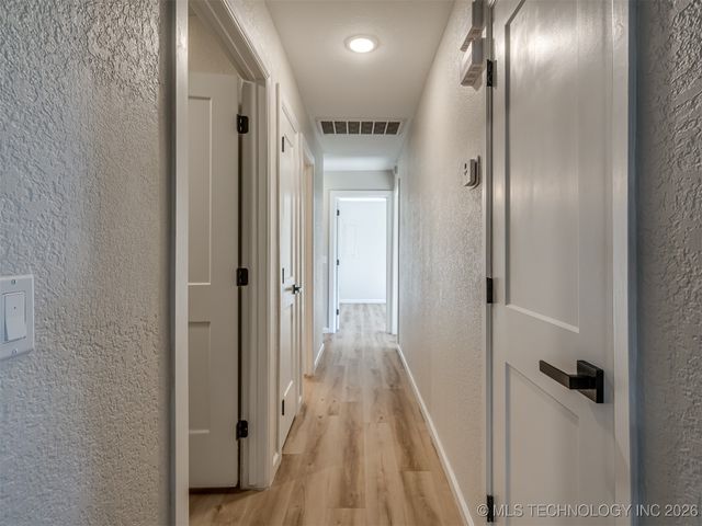 35597 E 140th Street, Coweta, OK 74429