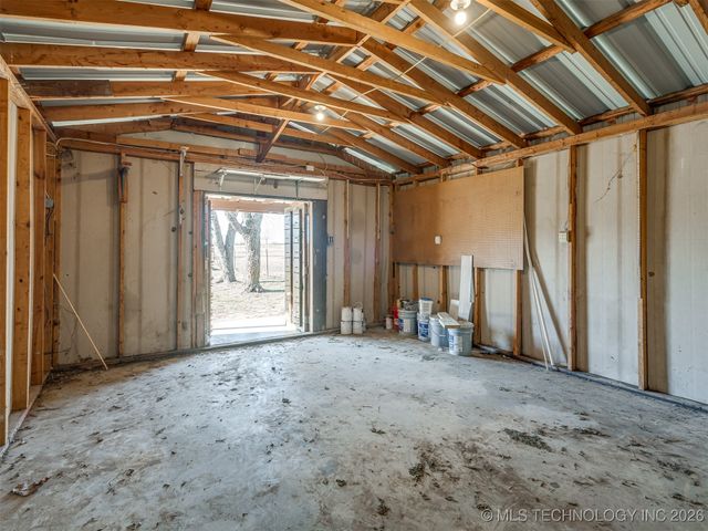 35597 E 140th Street, Coweta, OK 74429