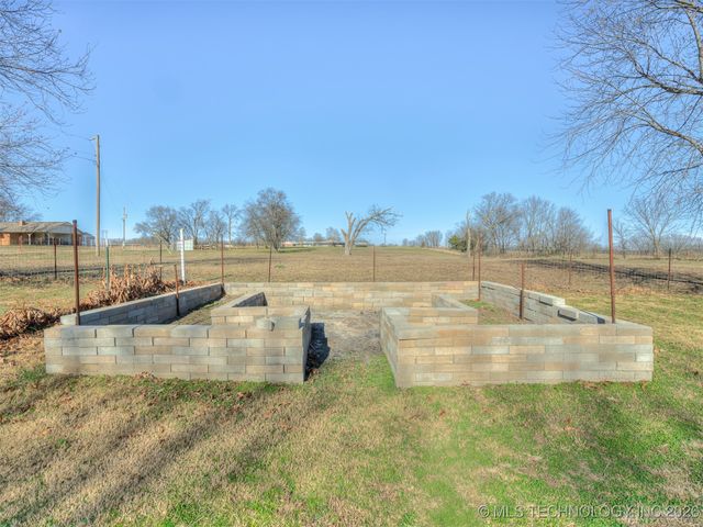 35597 E 140th Street, Coweta, OK 74429