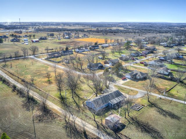 35597 E 140th Street, Coweta, OK 74429