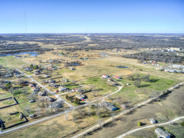 35597 E 140th Street, Coweta, OK 74429