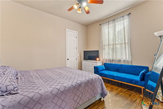 5002 Meadow Oaks Drive, Nolanville, TX 76559