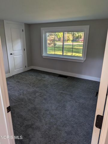 4028 W Laskey Road, Toledo, OH 43623