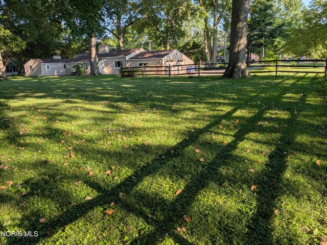 4028 W Laskey Road, Toledo, OH 43623