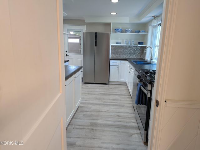 4028 W Laskey Road, Toledo, OH 43623