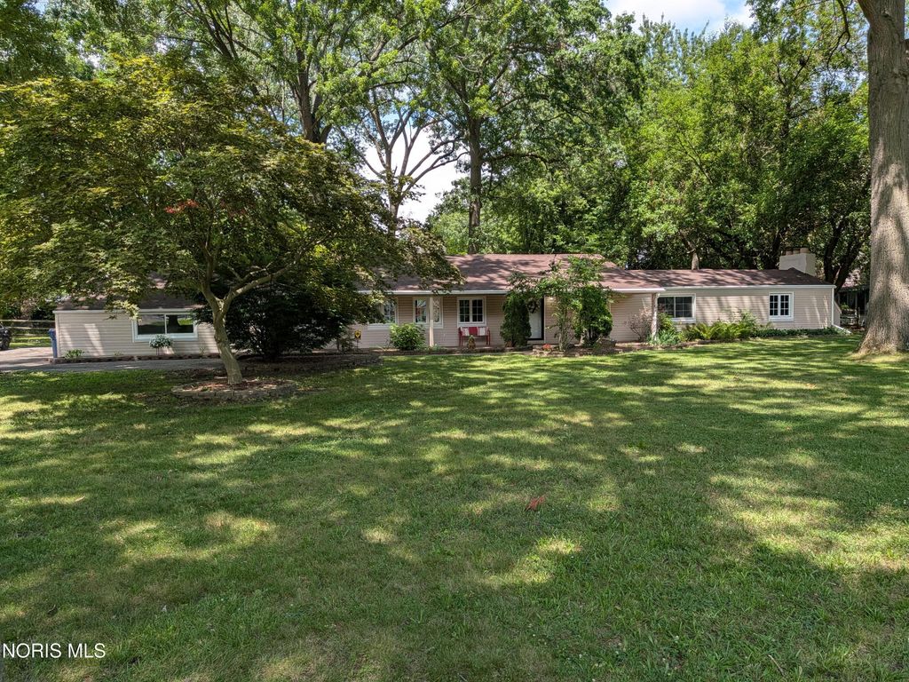 4028 W Laskey Road, Toledo, OH 43623