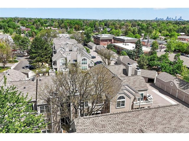 5705 W Atlantic Pl 302, Lakewood, CO 80227