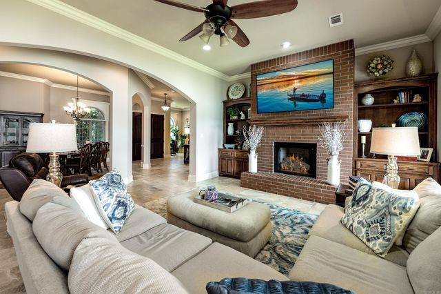 179 Gibbins Trl, Hot Springs, AR 71913