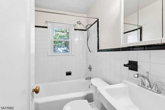 108 Gallows Hill Rd, Cranford Twp., NJ 07016