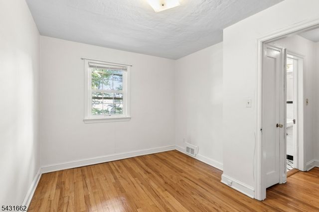 108 Gallows Hill Rd, Cranford Twp., NJ 07016