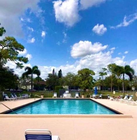 6271 CHASEWOOD Drive B, Jupiter, FL 33458