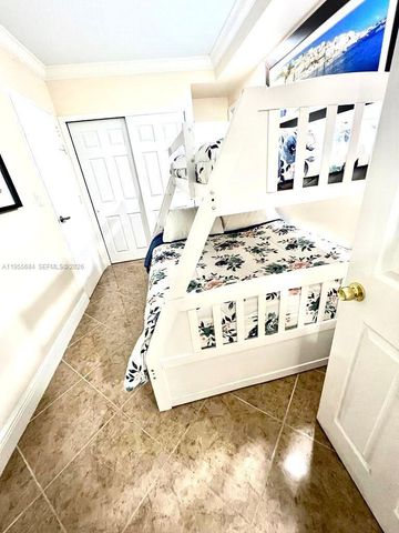 3801 S Ocean Drive 2C, Hollywood, FL 33019