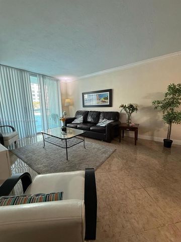 3801 S Ocean Drive 2C, Hollywood, FL 33019