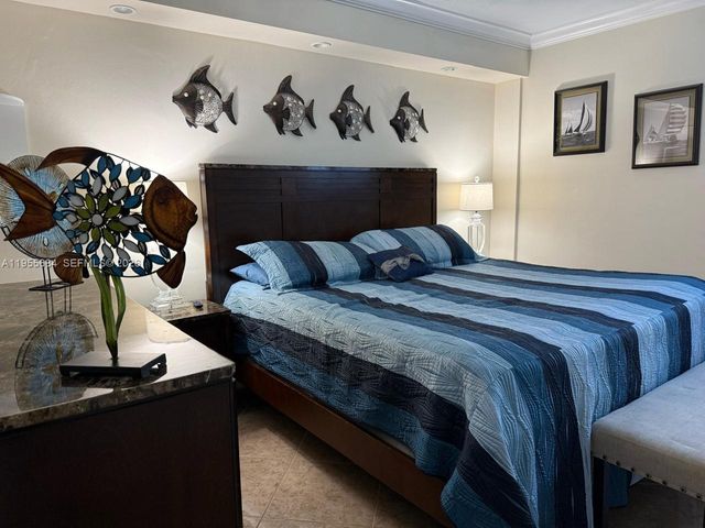 3801 S Ocean Drive 2C, Hollywood, FL 33019