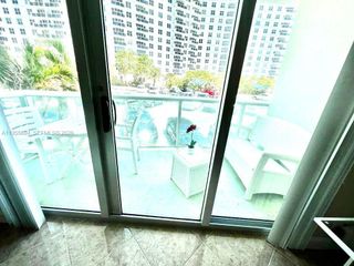 3801 S Ocean Drive 2C, Hollywood, FL 33019