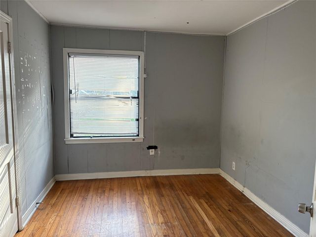 5225 Longmeadow Street, Houston, TX 77033