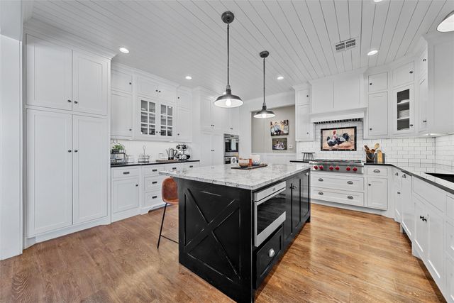 2045 Iron Bridge Road, Lorena, TX 76655