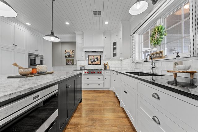 2045 Iron Bridge Road, Lorena, TX 76655