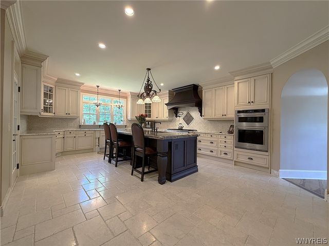 178 Golden Pheasant Drive, Amherst, NY 14068