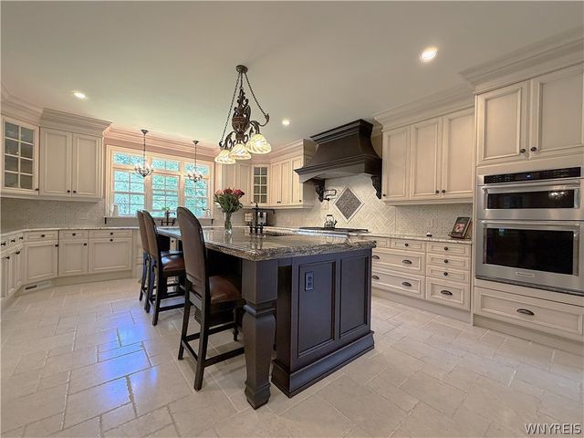 178 Golden Pheasant Drive, Amherst, NY 14068