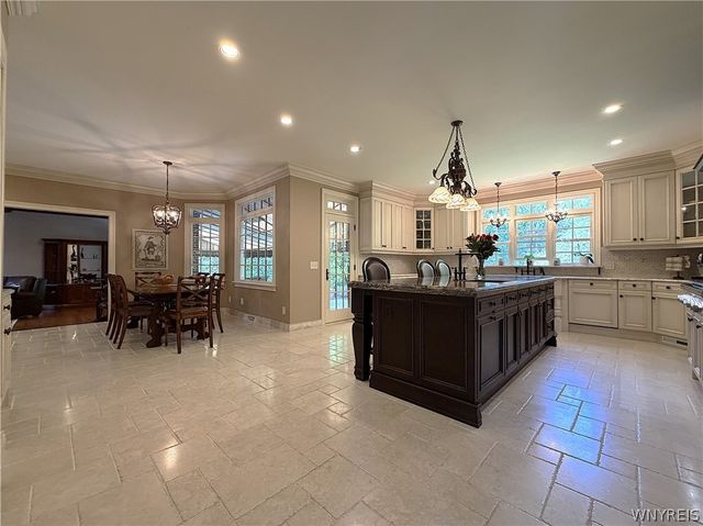 178 Golden Pheasant Drive, Amherst, NY 14068