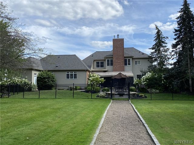 178 Golden Pheasant Drive, Amherst, NY 14068