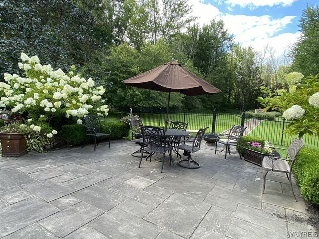 178 Golden Pheasant Drive, Amherst, NY 14068