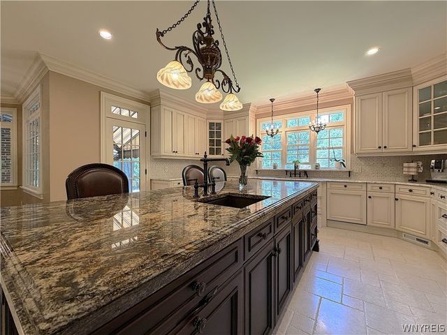 178 Golden Pheasant Drive, Amherst, NY 14068