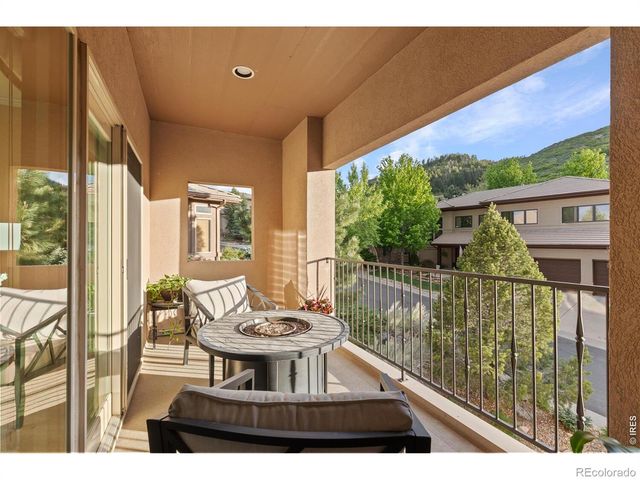 6874 Raspberry Run, Littleton, CO 80125