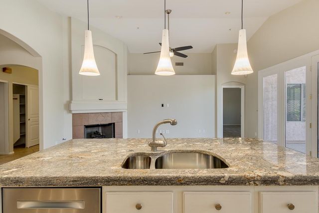 9648 E Sheena Drive, Scottsdale, AZ 85260