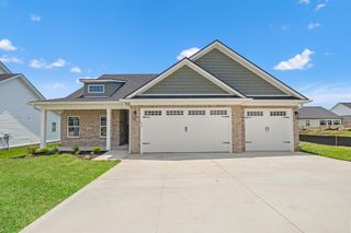 121 Farmers Bluff, Nicholasville, KY 40356