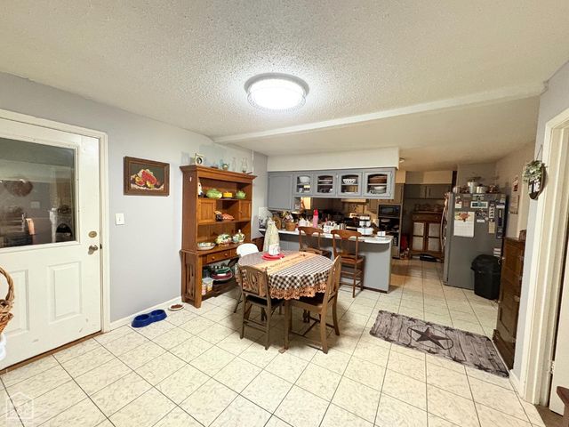 616 N 2nd Avenue, Piggott, AR 72454