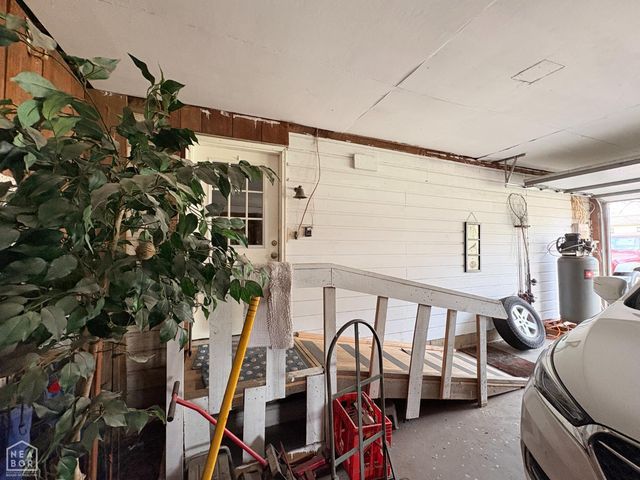 616 N 2nd Avenue, Piggott, AR 72454