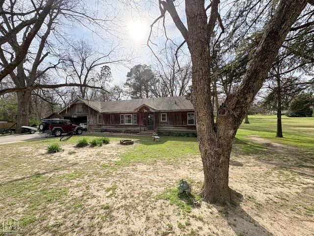 616 N 2nd Avenue, Piggott, AR 72454
