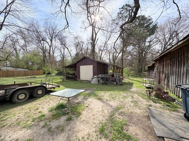 616 N 2nd Avenue, Piggott, AR 72454
