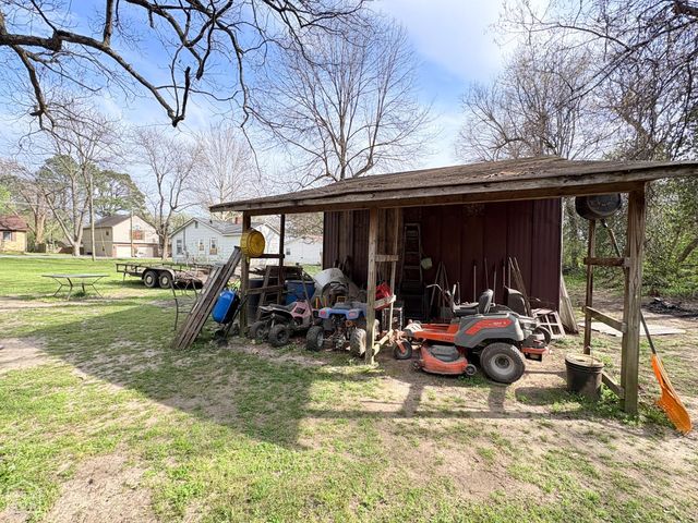 616 N 2nd Avenue, Piggott, AR 72454