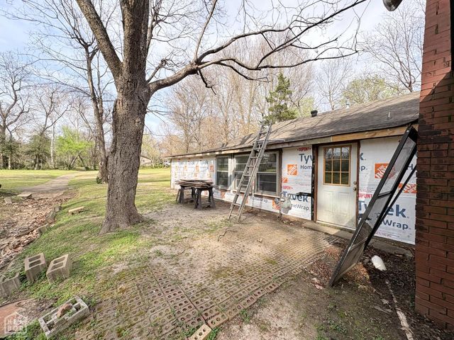 616 N 2nd Avenue, Piggott, AR 72454