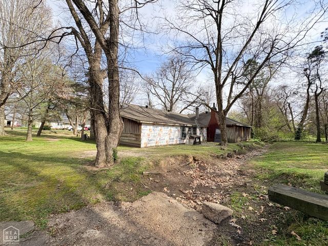 616 N 2nd Avenue, Piggott, AR 72454