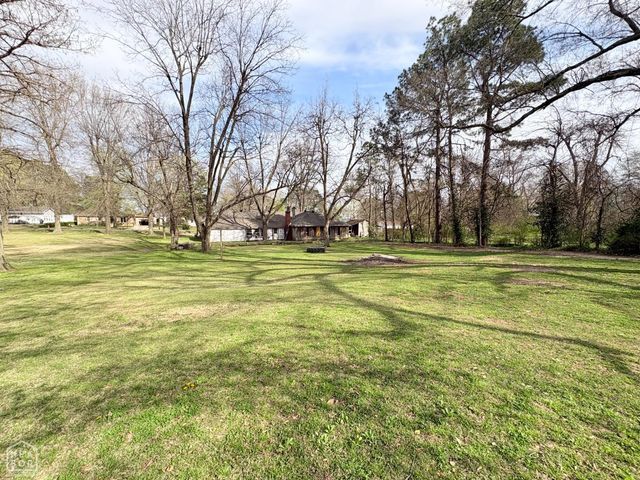 616 N 2nd Avenue, Piggott, AR 72454