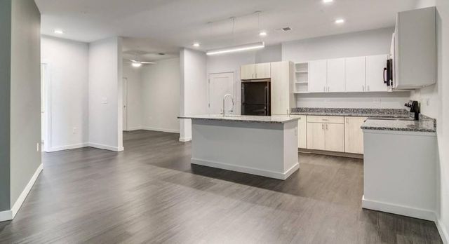 750 Avondale Creek Drive 144, Decatur, GA 30032