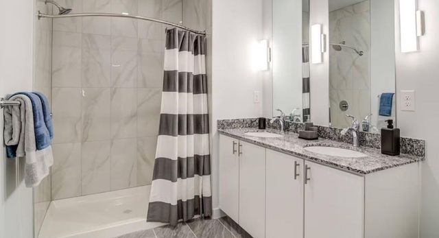 750 Avondale Creek Drive 144, Decatur, GA 30032