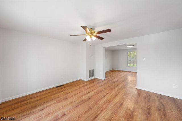 550 Bergen St, Newark City, NJ 07108