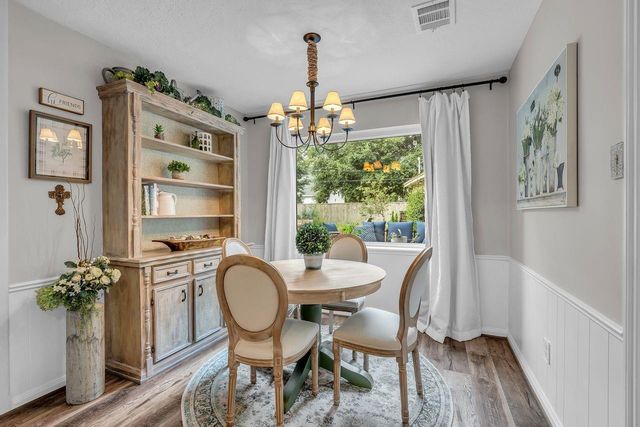 14115 Paradise Valley Drive, Houston, TX 77069