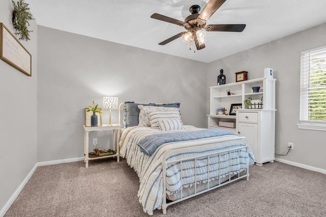 14115 Paradise Valley Drive, Houston, TX 77069