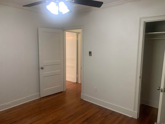 864 Iris, Baton Rouge, LA 70802