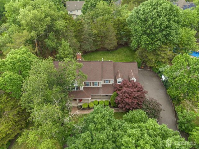 836 Atkinson Circle, Hillsborough, NJ 08844