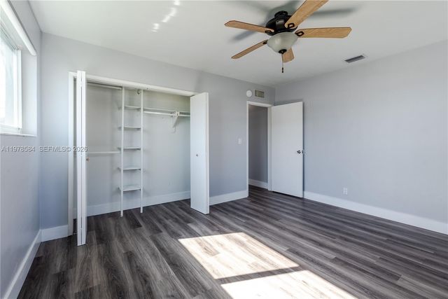 326 SE 3rd Ter, Dania Beach, FL 33004