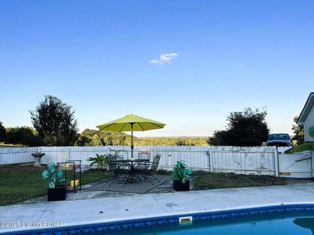 602 Briarcliff Rd, Bardstown, KY 40004